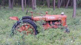 Hmm, wondering if this will be Cat's new wheels for another Trip Across America.